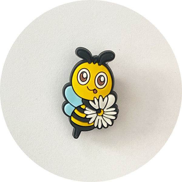 🐊 Shoe Charm - Cute Bee